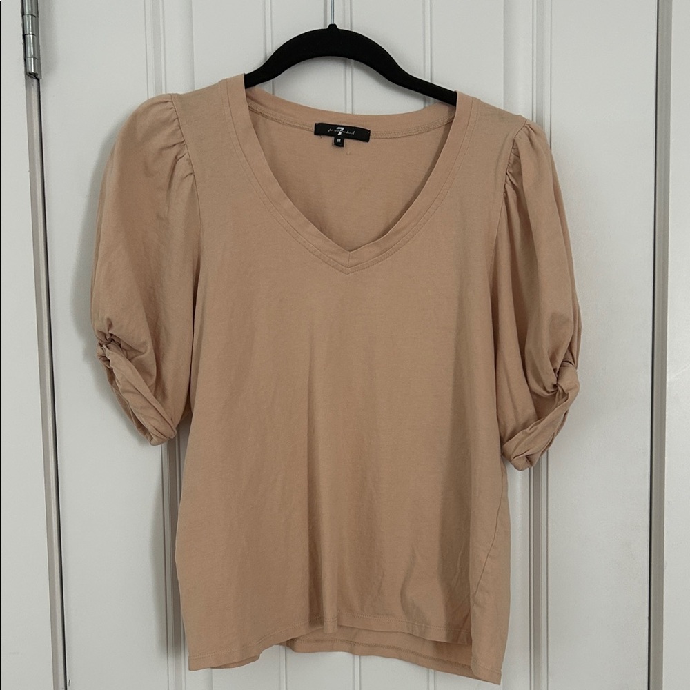 7 For All Mankind Beige V-Neck Short Sleeve Top